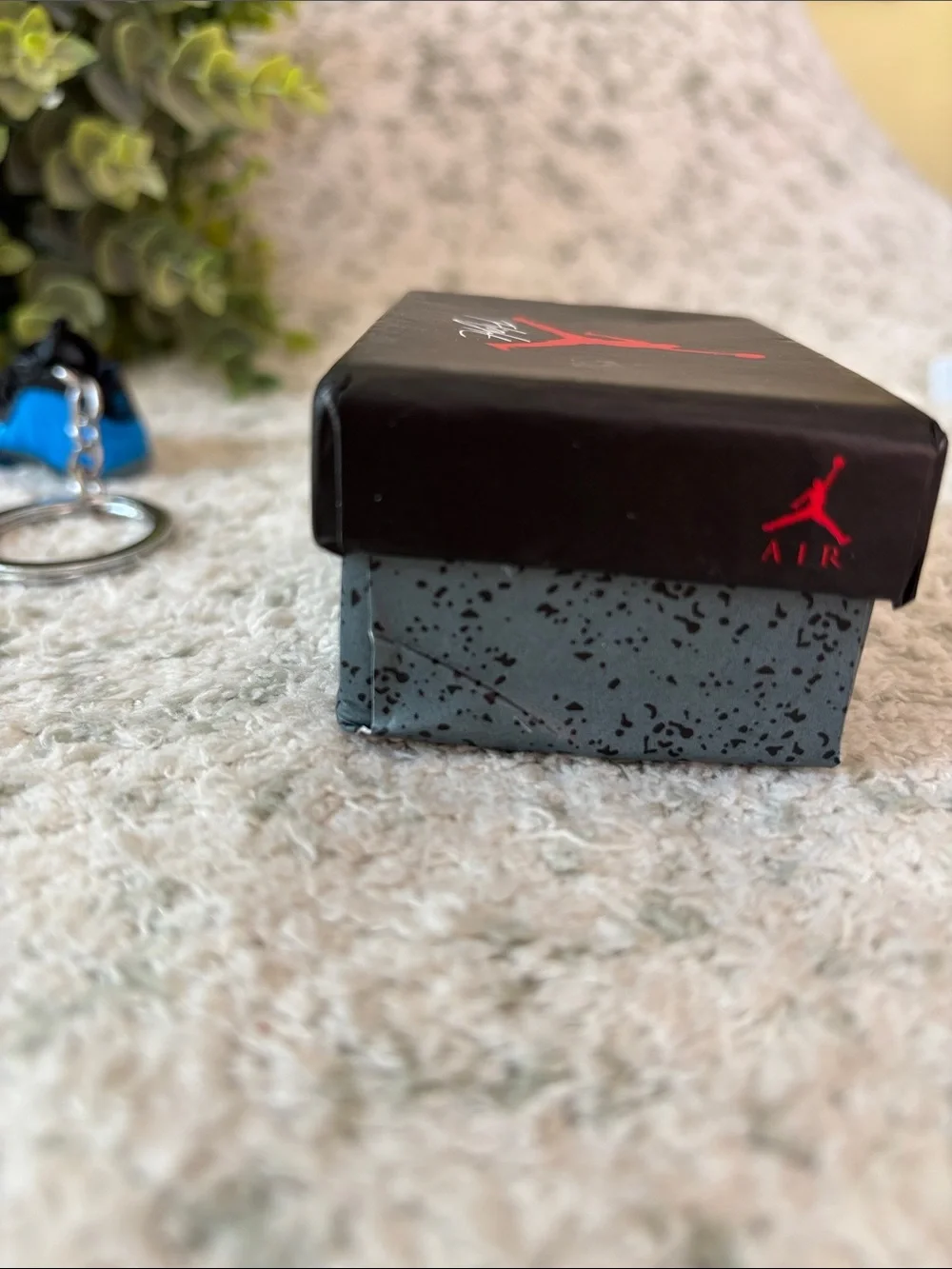 Air Jordan 3D mini sneaker keychain in blue and black with Flight Nike Box NWT